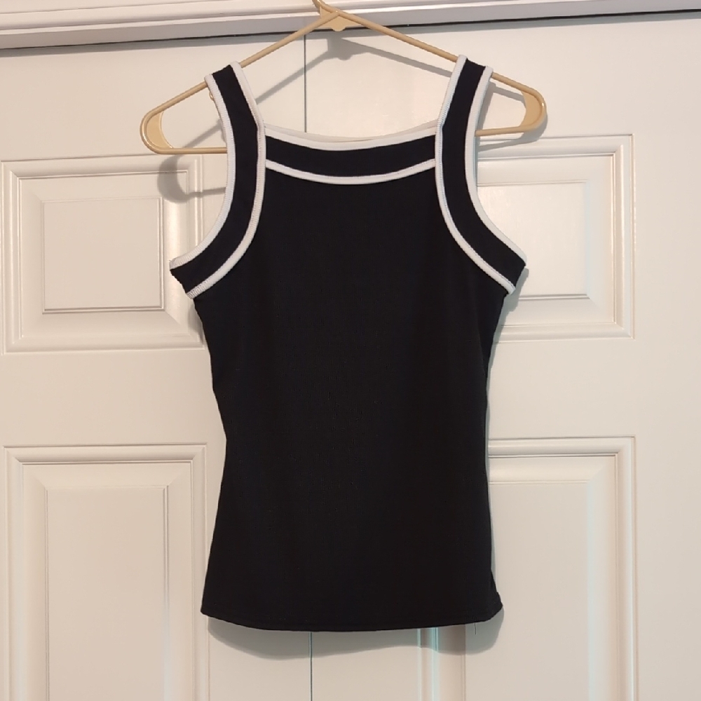 NWOT Ribbed Tank Size S